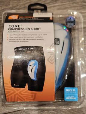 NWT Shock Doctor Boys XL Core Compression Shorts w/bioflex Cup